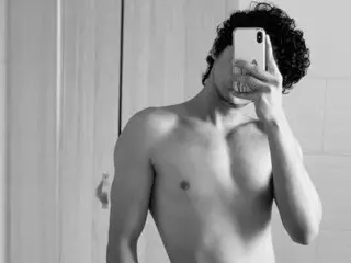 AlexanderBlake livejasmin
