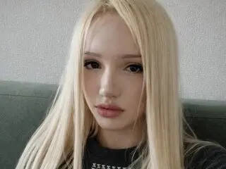 AriaBlanc livejasmin