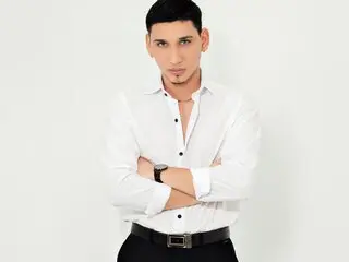 axelalvareez livejasmin