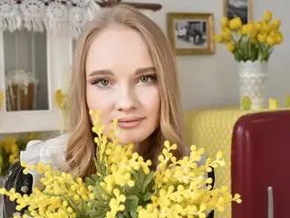 CarlaWood livejasmin