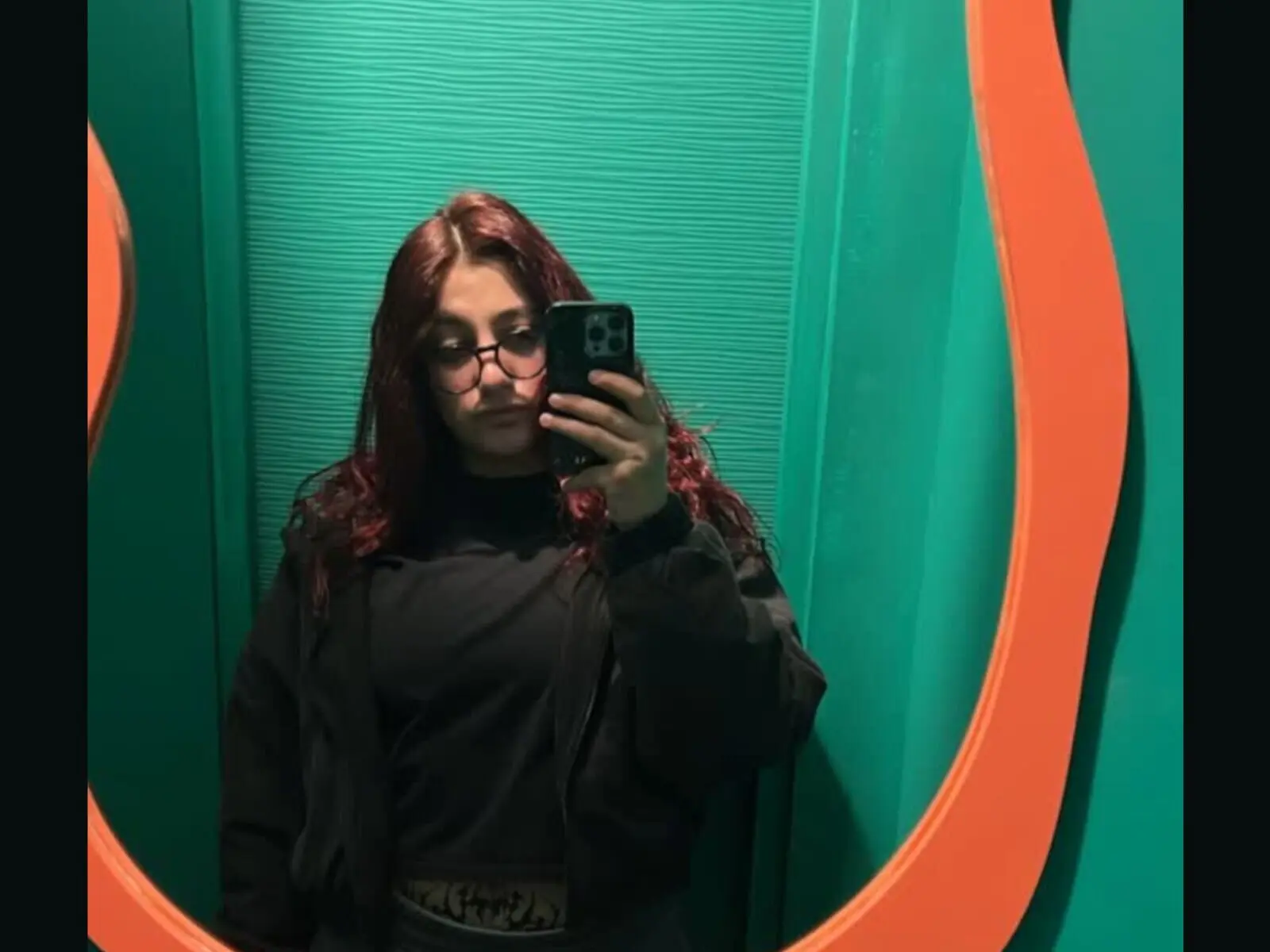 CleopatraAndr livejasmin