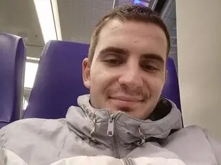 DamienHilton livejasmin