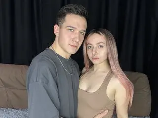 EmillyAndPiter livejasmin