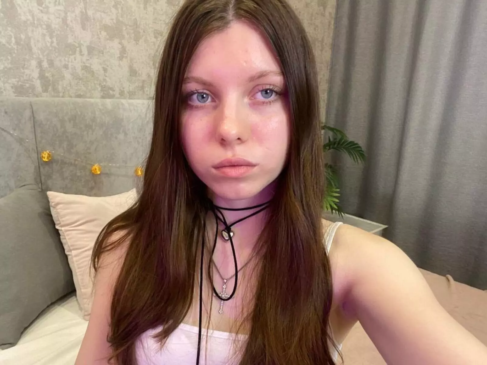 EmilyJelly livejasmin