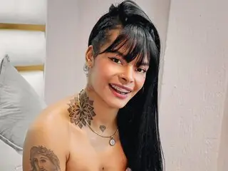 EmmaHillls livejasmin