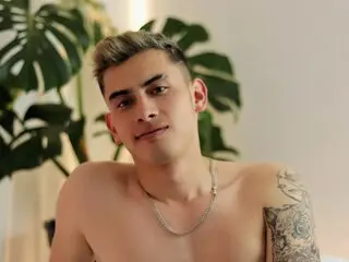 GohanVelez livejasmin