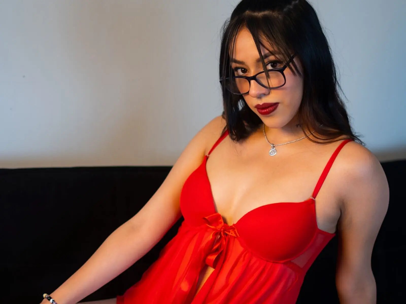 IsaGarret livejasmin