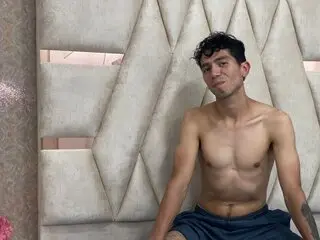 JonasHiltom livejasmin