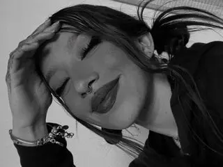LiaThom livejasmin