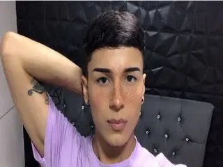 LucasDelgado livejasmin