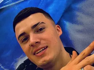 MaikolZuluaga livejasmin