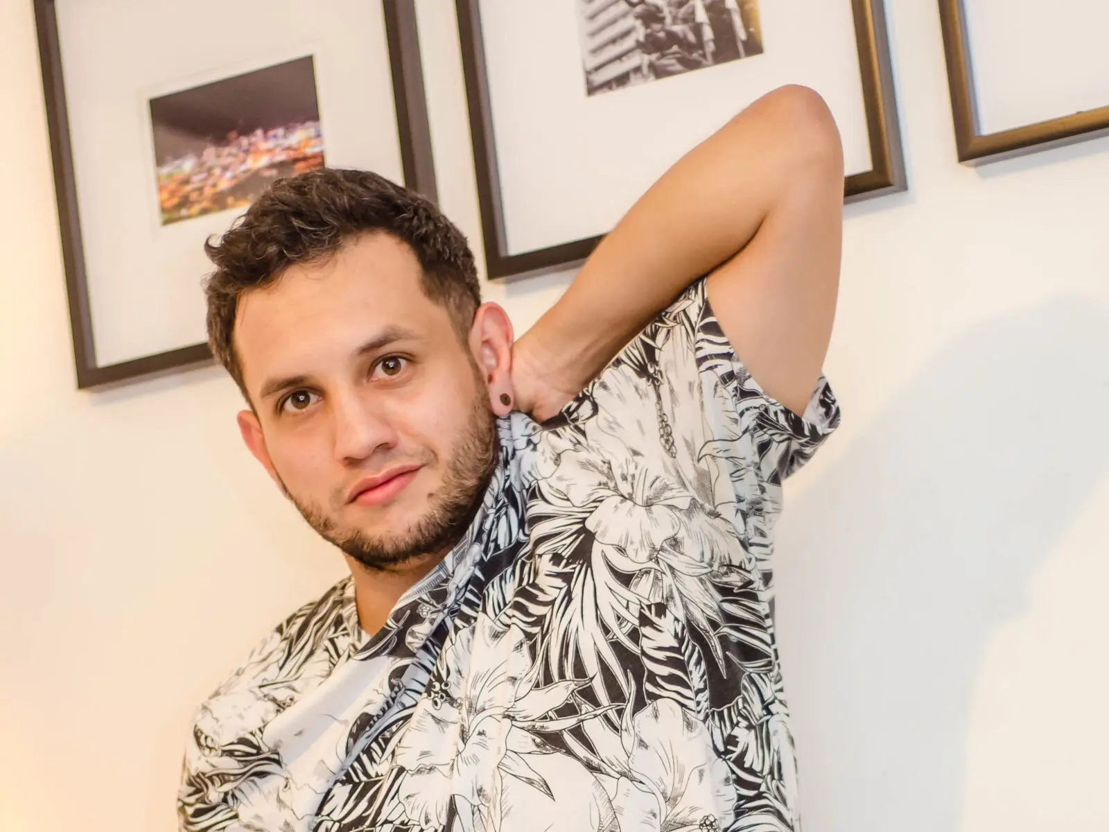 MaxMonroe livejasmin