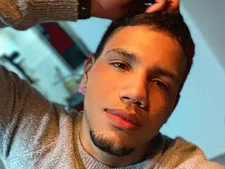 MikeZen livejasmin