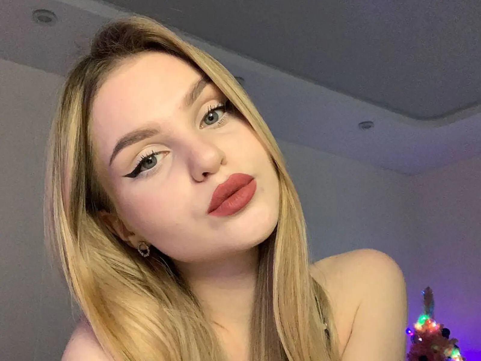 MollyGlass livejasmin