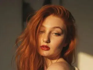 NicoleReds livejasmin