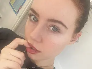 Roxiigirl livejasmin