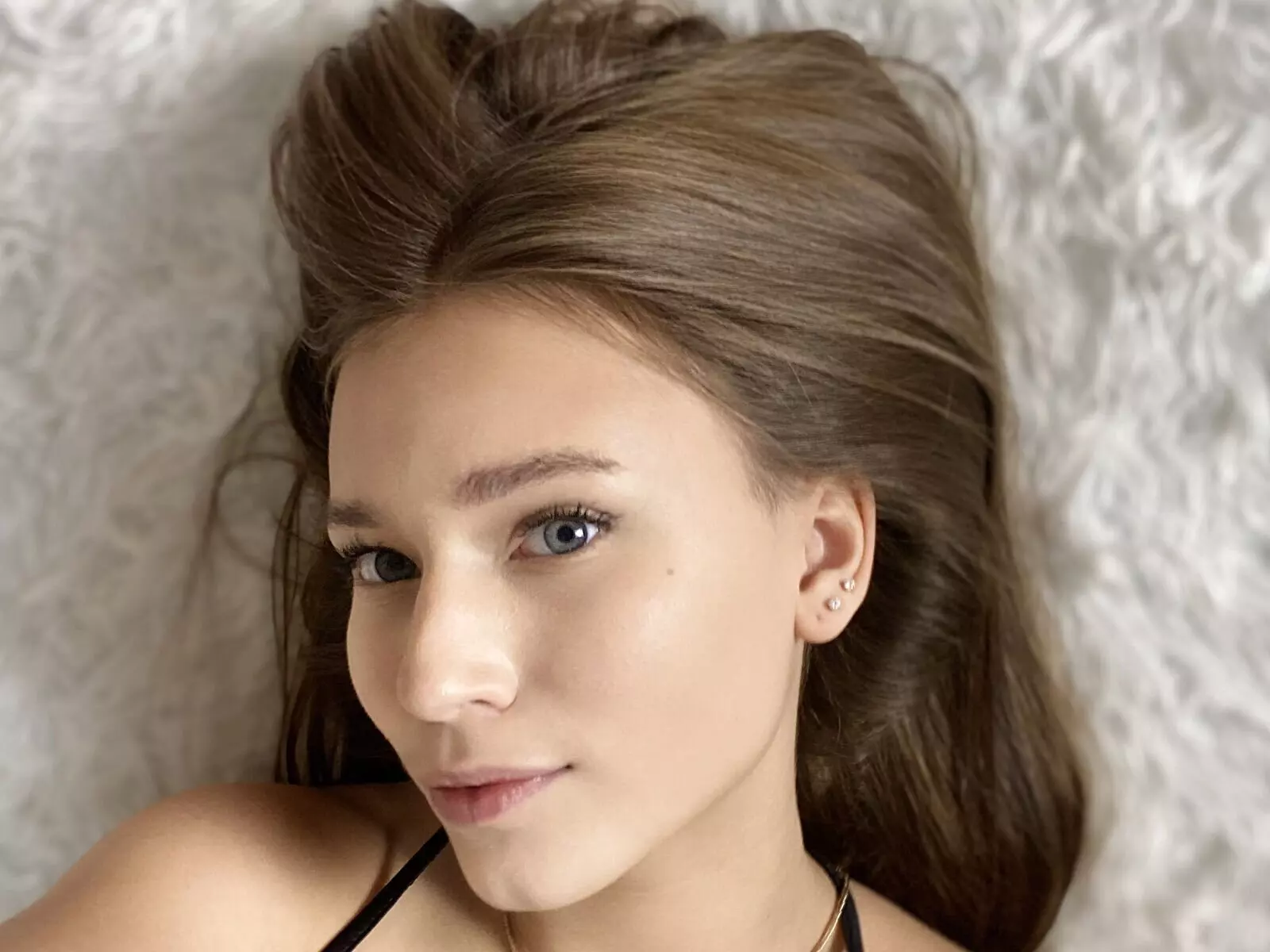 RubbyHills livejasmin