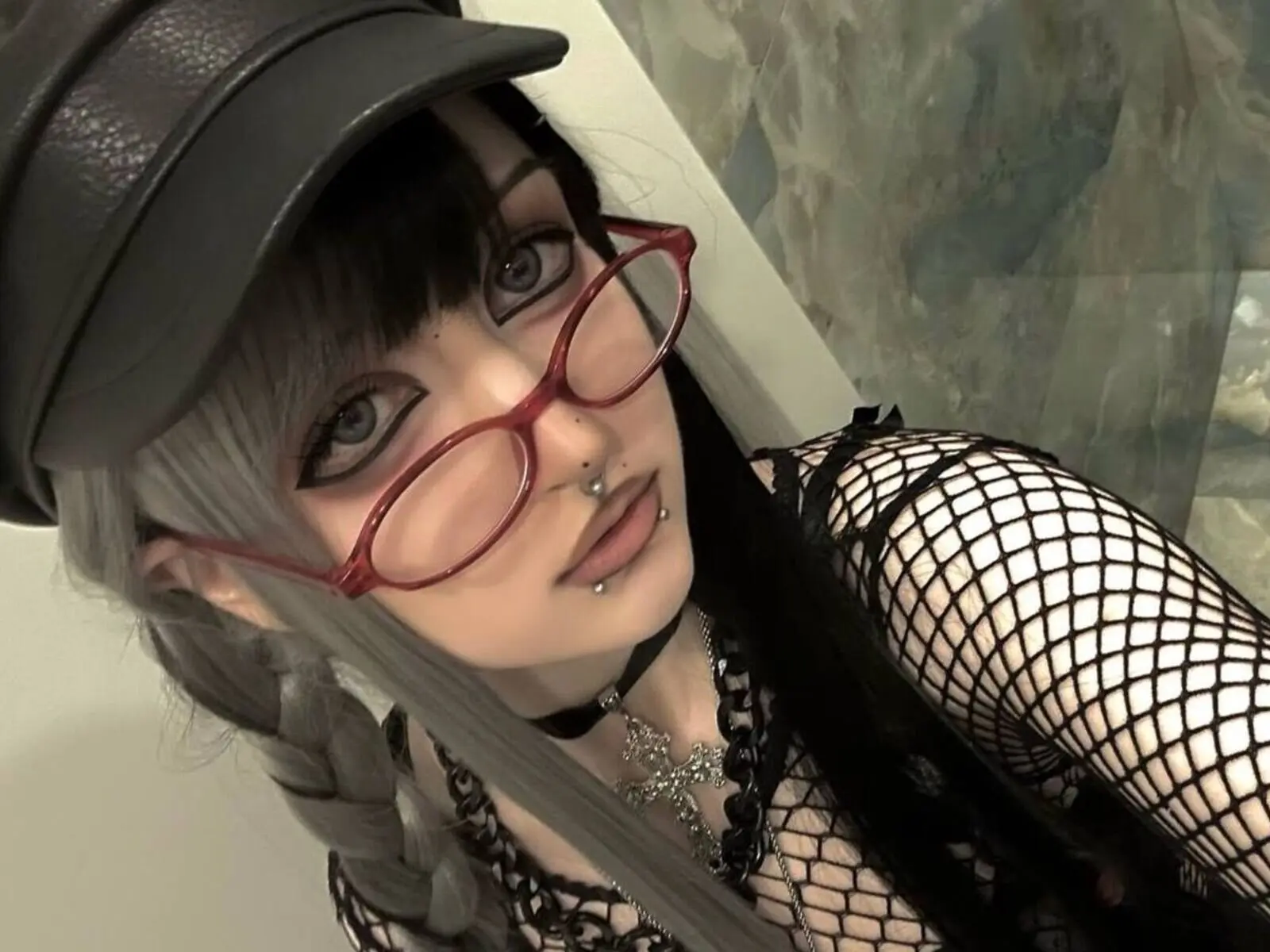 TsukiHoshizora livejasmin