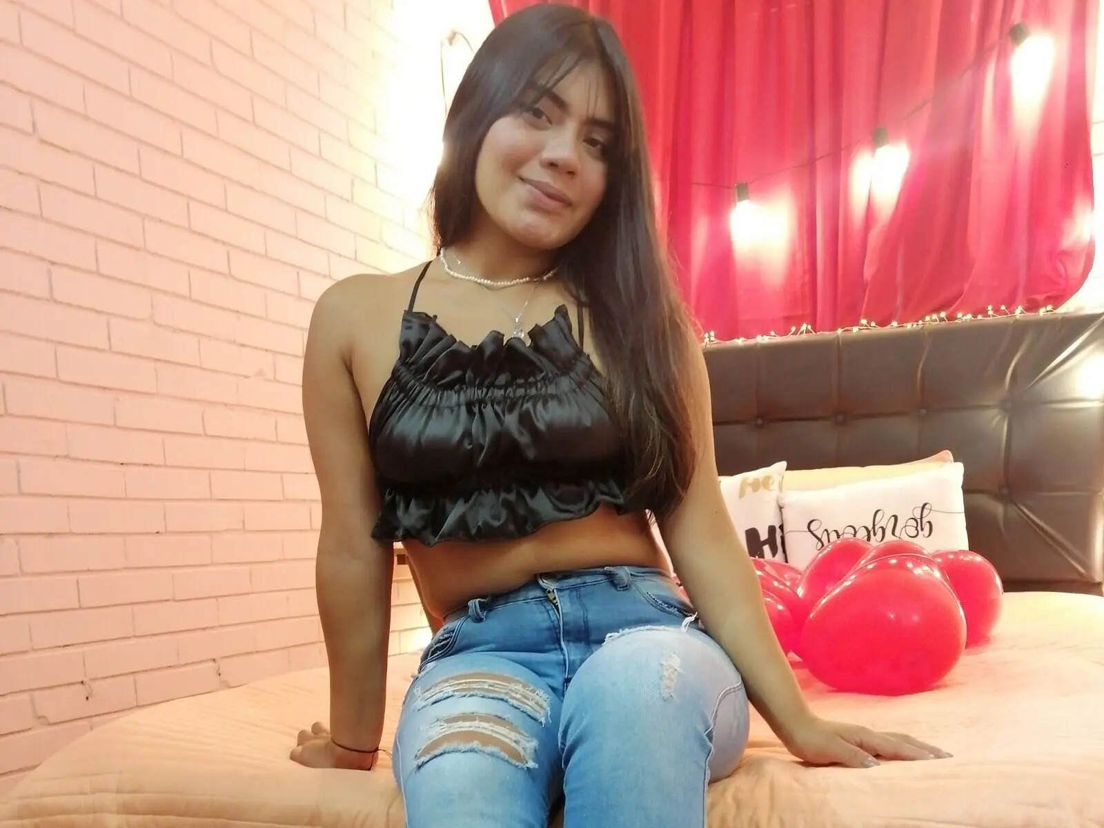 VeronicaValdivia livejasmin